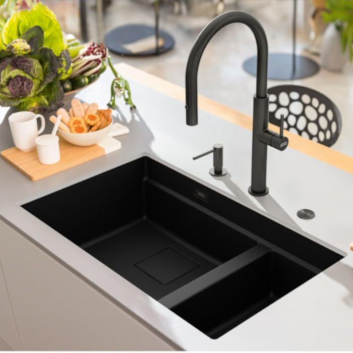  Bateria kuchenna Franke Pescara J pull-out spray Czarna Stal szlachetna 115.0741.695